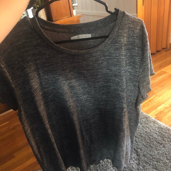 Lightweight grey ruffled Hollister tee - Picture 1 of 5